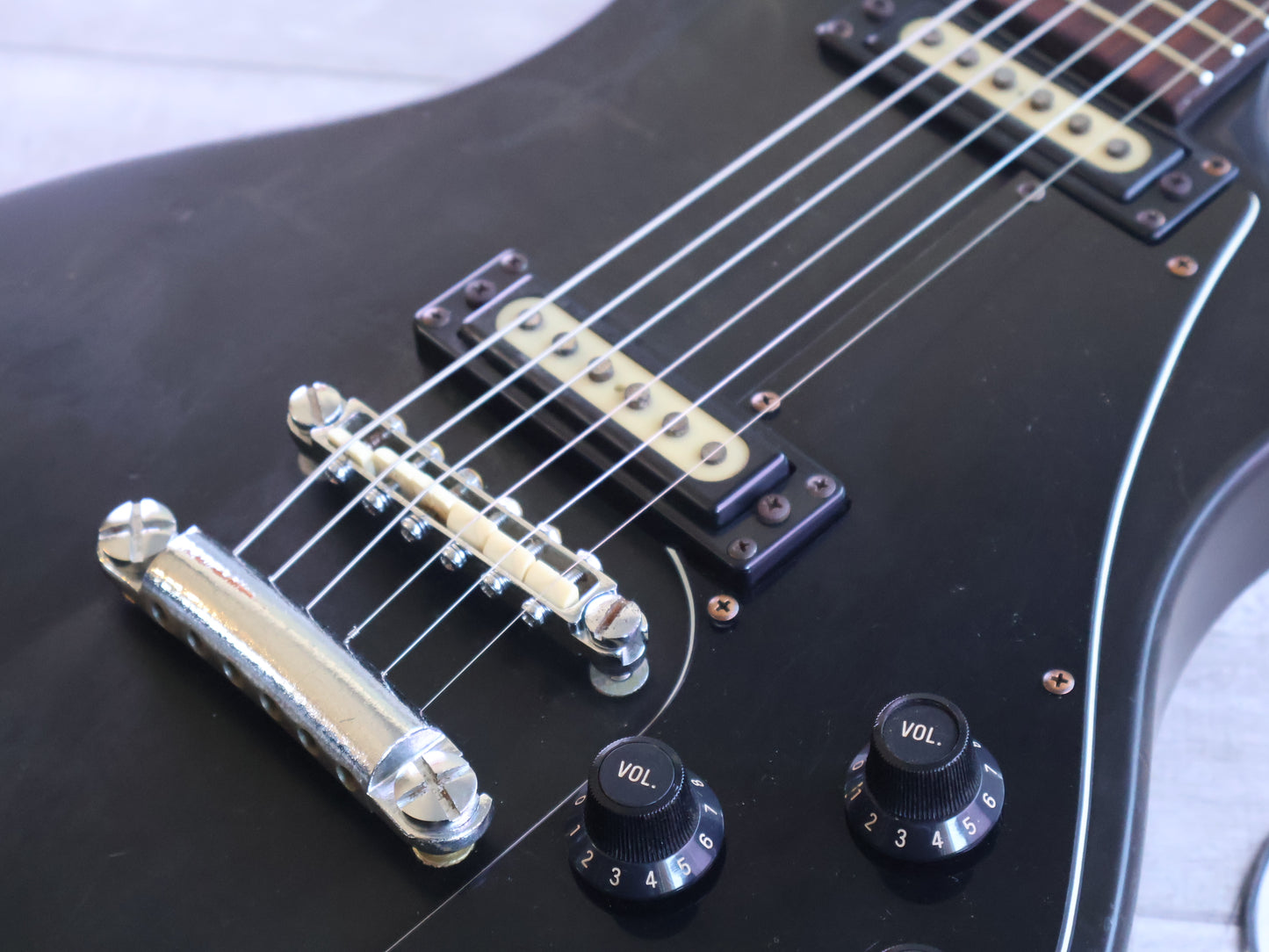 1976 Yamaha Japan SX-60 "Devil's Head" Double Cutaway (Black)