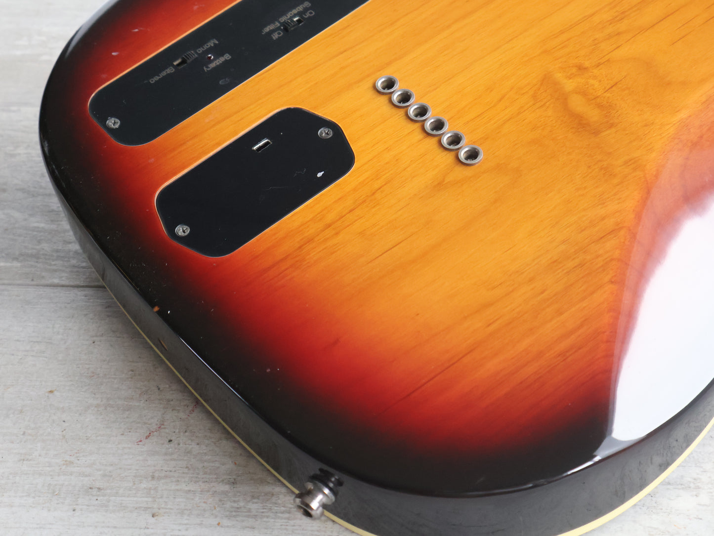 1999 Fender USA American Deluxe Power Telecaster w/Fishman - Scalloped (Sunburst)