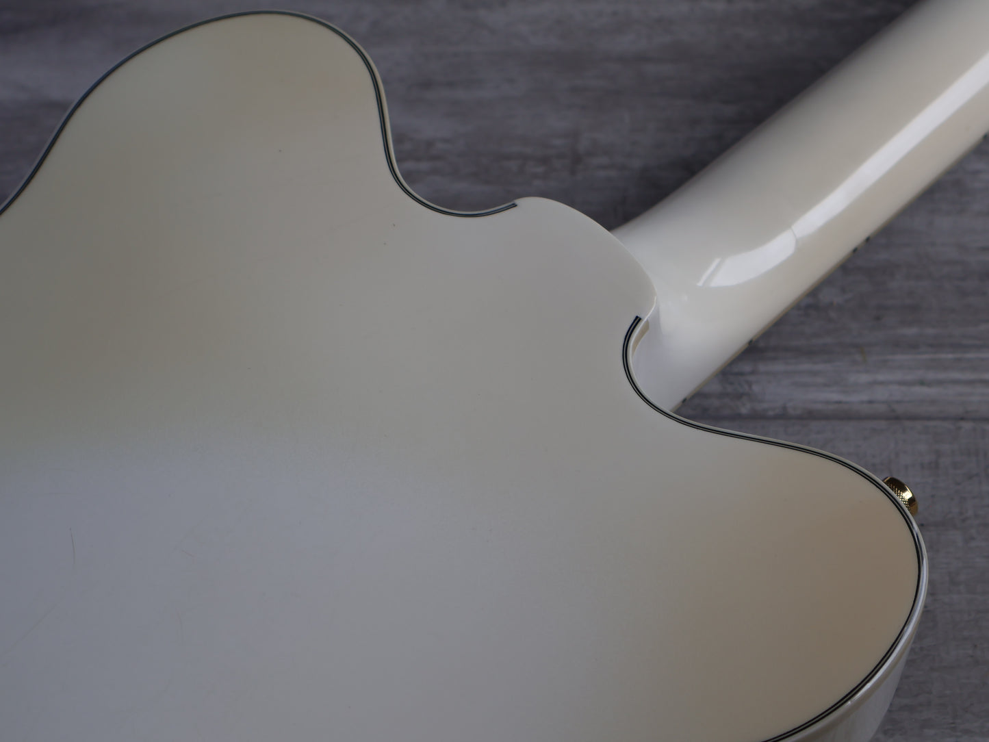 2023 Gretsch G5422TG Electromatic Classic HollowBody Double-Cut w/Bigsby (White)