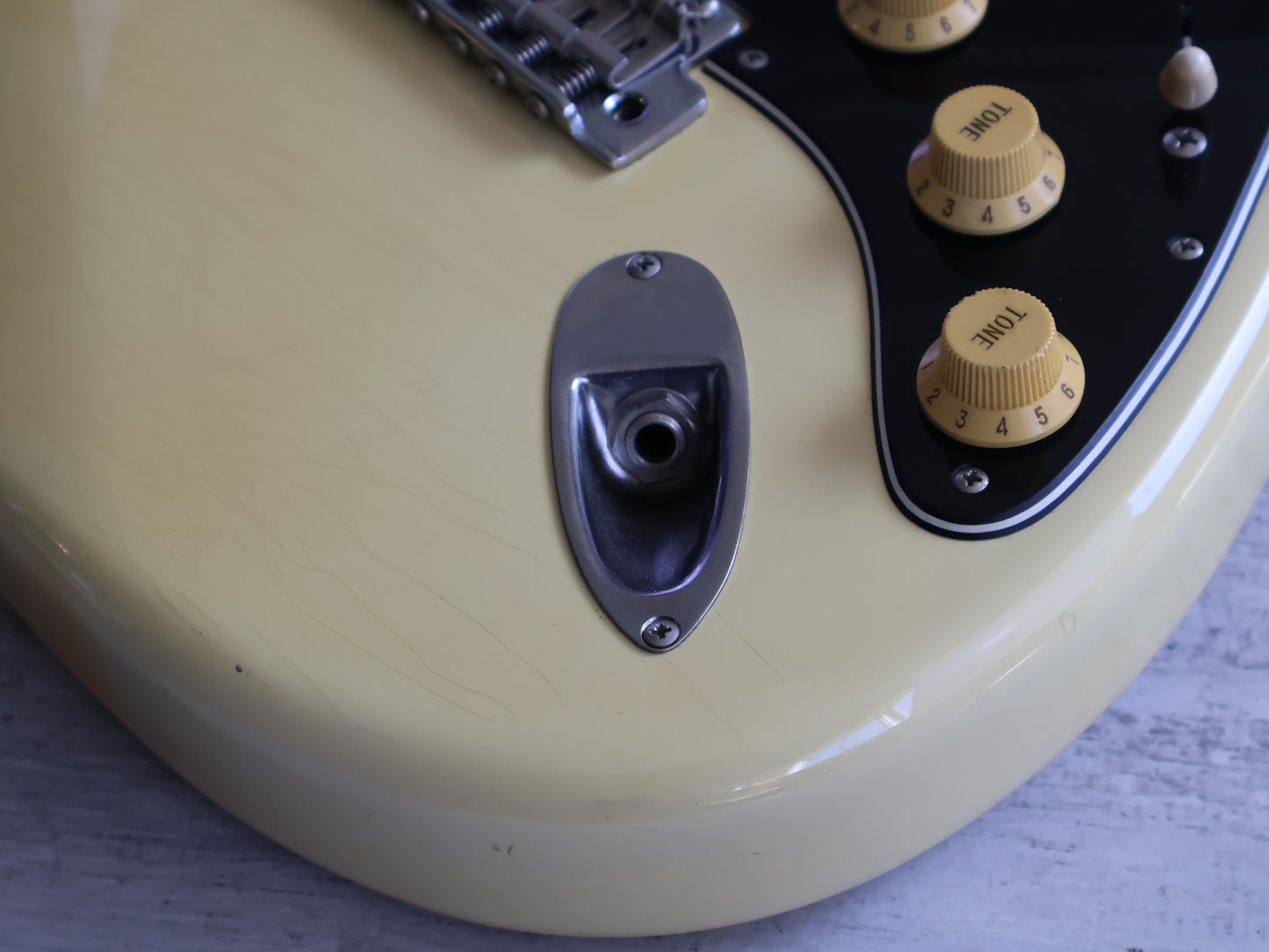 2007 Fender Japan ST62-105DMC Dimarzio Collection '62 Reissue Stratocaster (Vintage White)