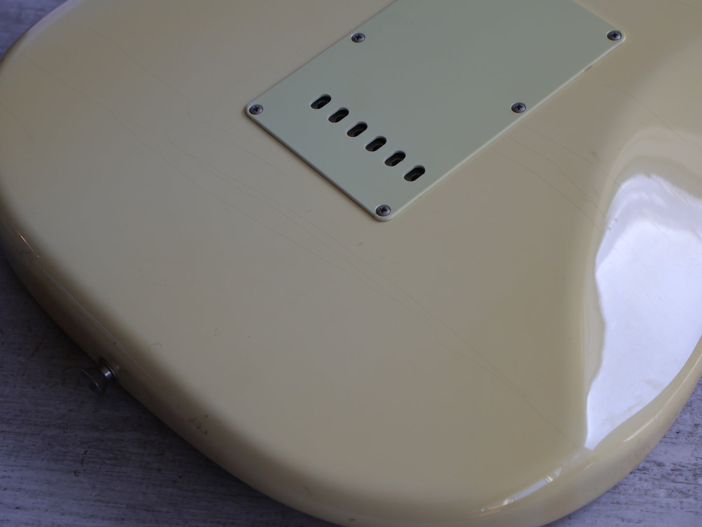 2007 Fender Japan ST62-105DMC Dimarzio Collection '62 Reissue Stratocaster (Vintage White)