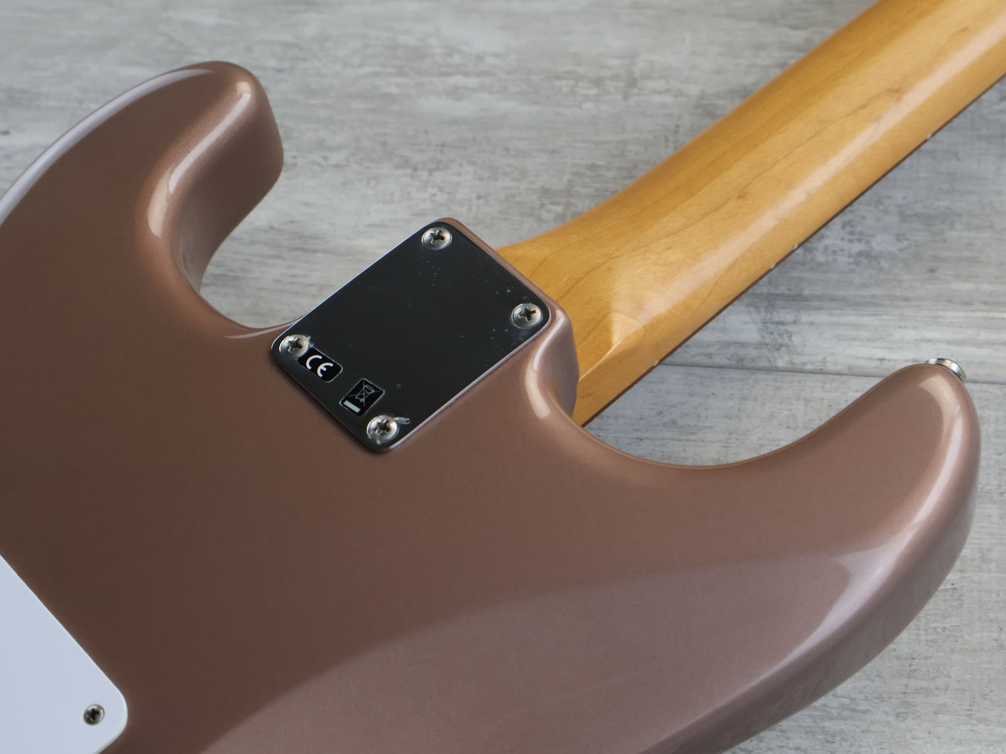 2019 Fender Vintera ’60s "Modified" Stratocaster (Burgundy Mist)