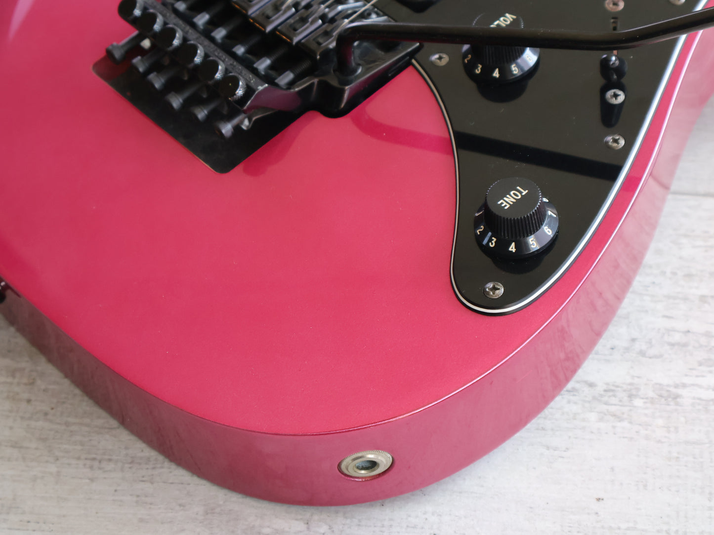 1990 Ibanez Japan RG-550 Superstrat (Coral Mist Metallic)