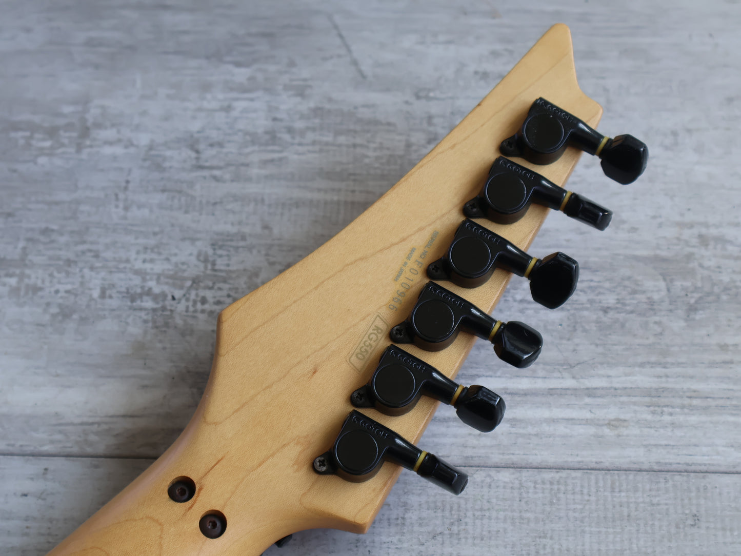 1990 Ibanez Japan RG-550 Superstrat (Coral Mist Metallic)