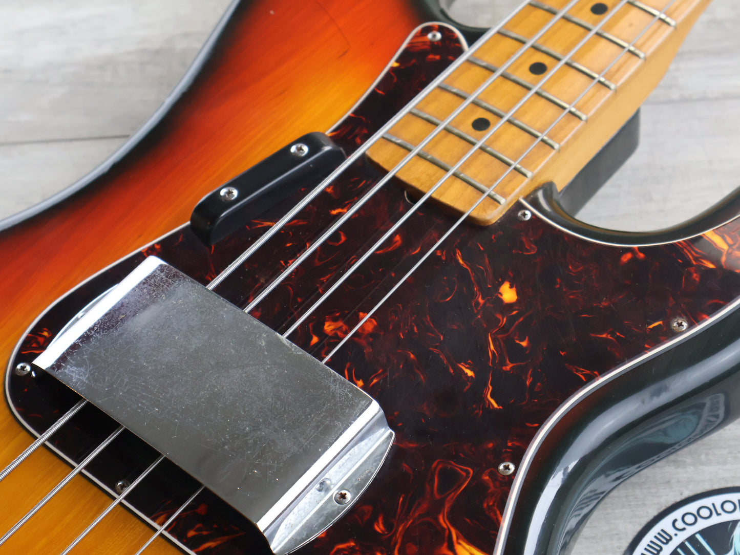1980 Yamaha Japan PB-400 Pulser Precision Bass (Sunburst)