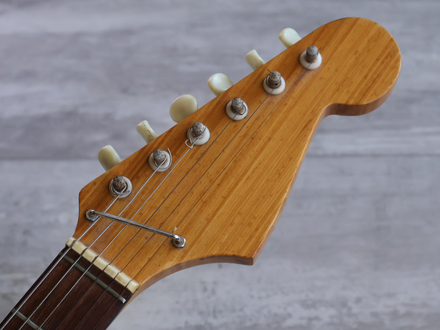 1960's Teisco Japan E-110 "Tulip" Double Cutaway (Sunburst)