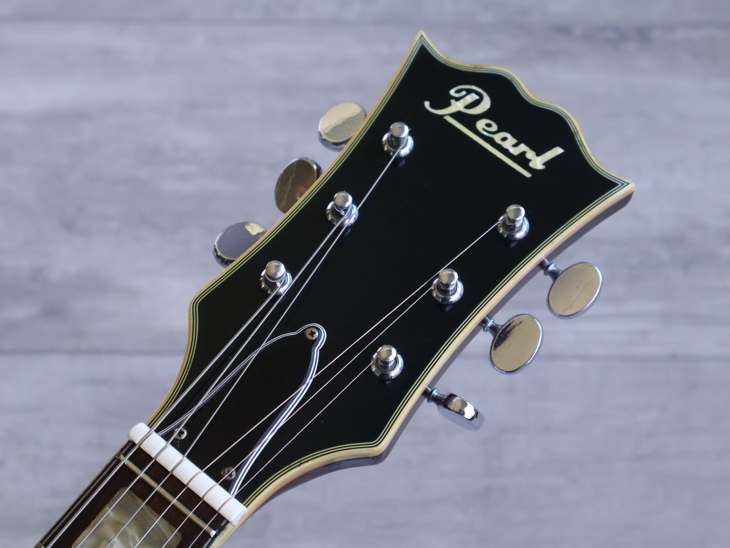 1970's Pearl PE-1162 SG Double Cutaway w/Bigsby (Cherry Red)