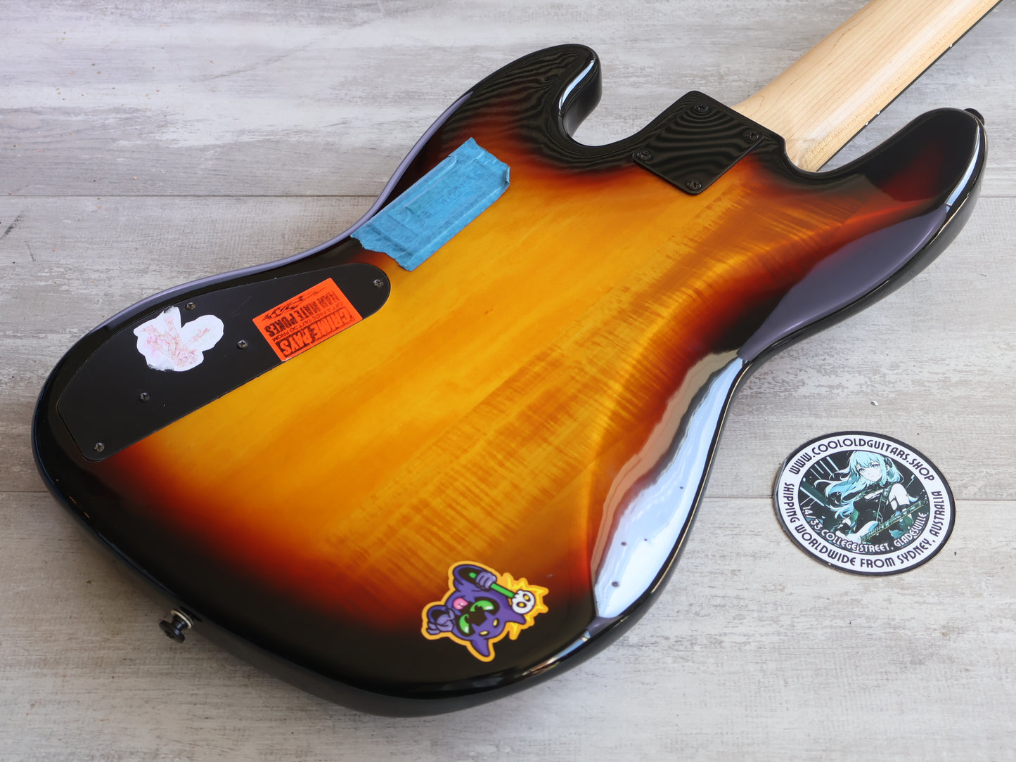 2013 Squier Deluxe Jazz Bass V Active (3-Color Sunburst)