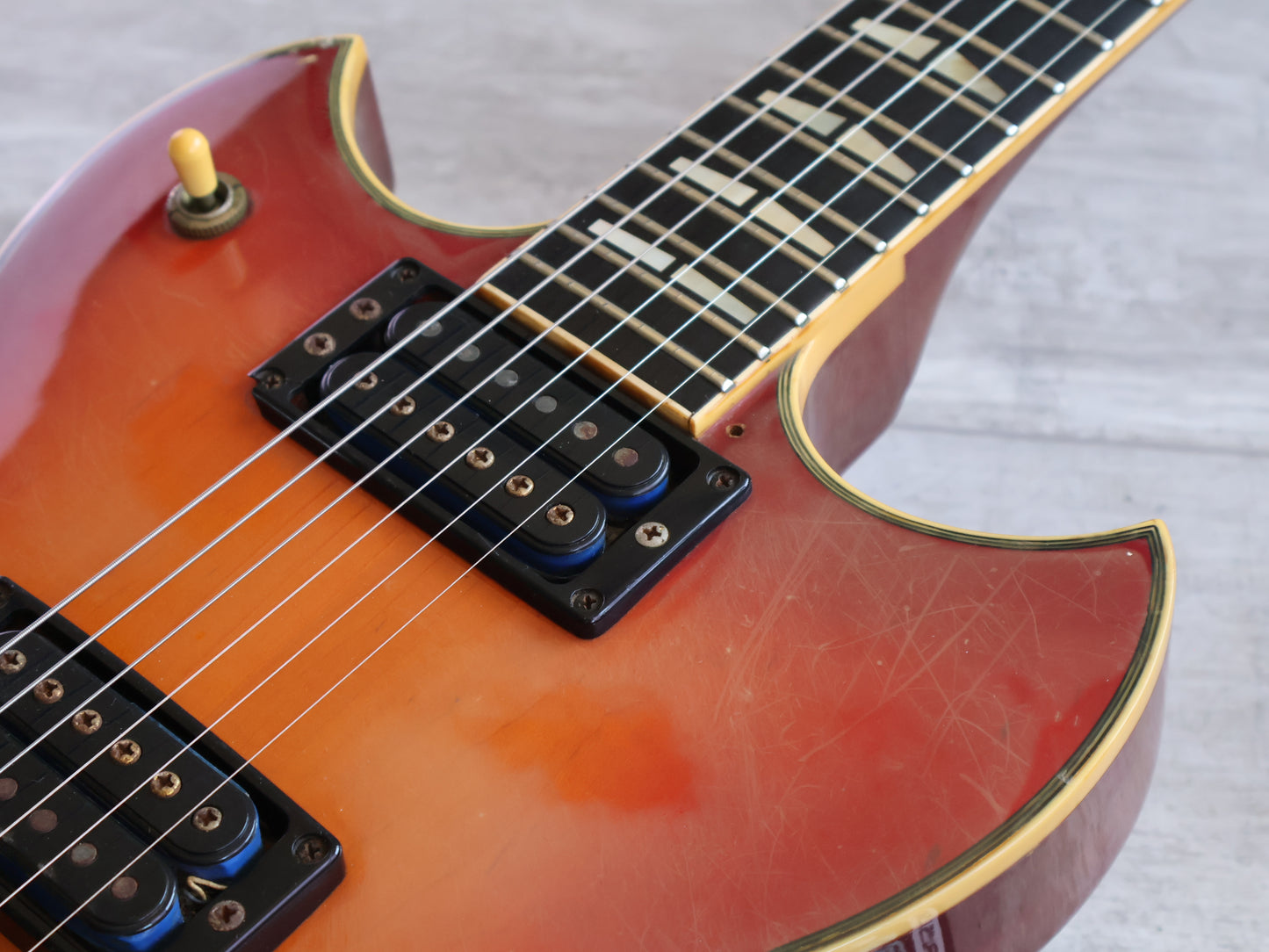 1979 Yamaha Japan SG1000 Double Cutaway (Cherry Sunburst)
