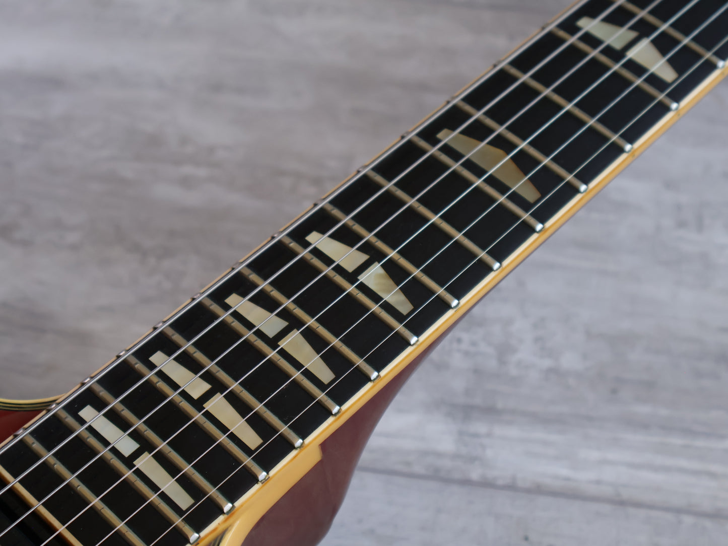 1979 Yamaha Japan SG1000 Double Cutaway (Cherry Sunburst)