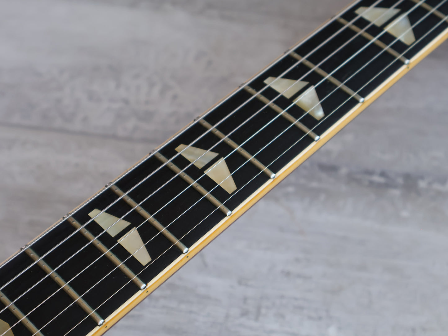 1979 Yamaha Japan SG1000 Double Cutaway (Cherry Sunburst)