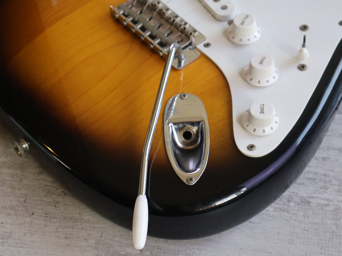 1981 Fernandes Japan RST-50 '57 Reissue S-Style (Sunburst)