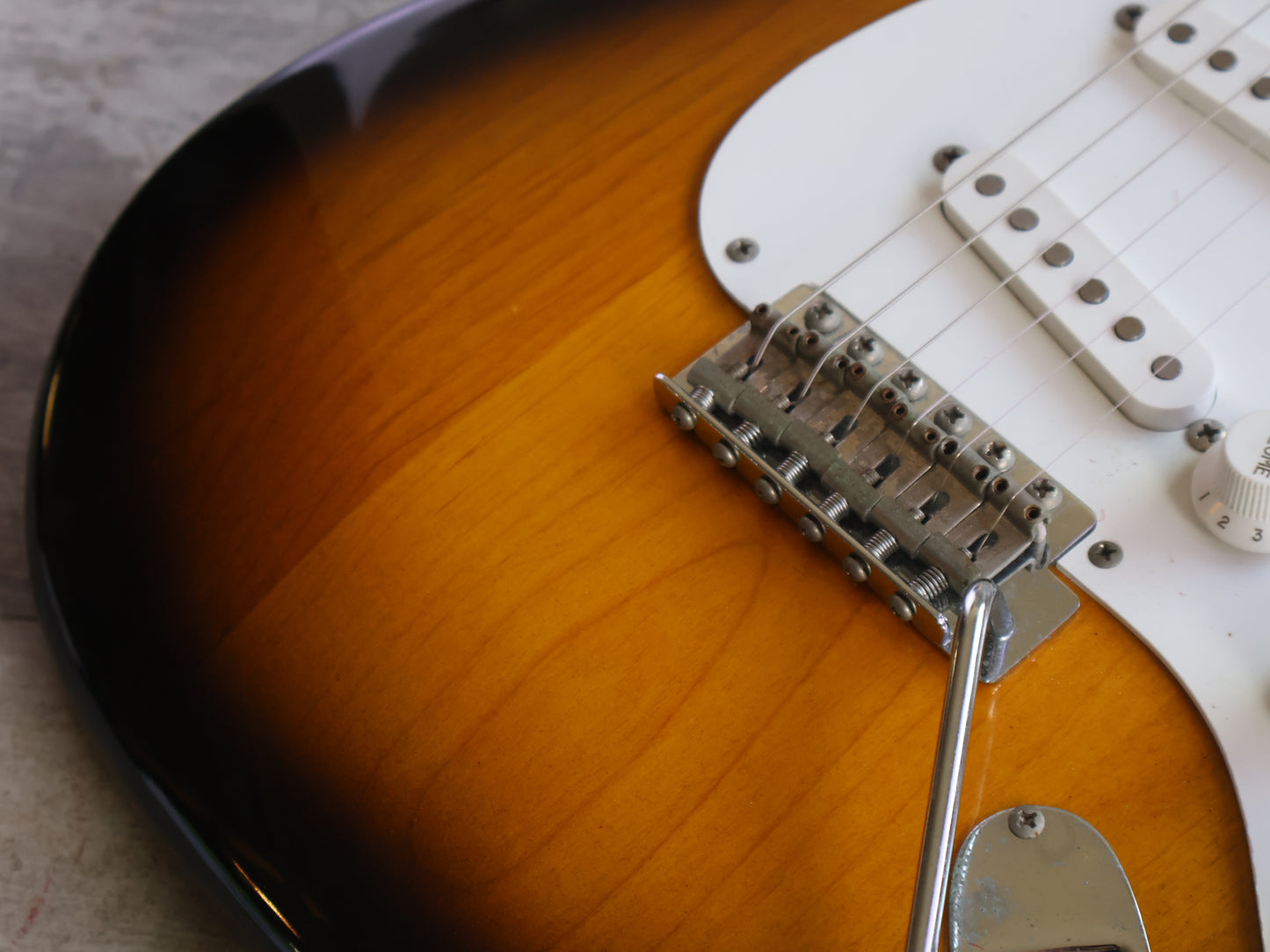 1981 Fernandes Japan RST-50 '57 Reissue S-Style (Sunburst)
