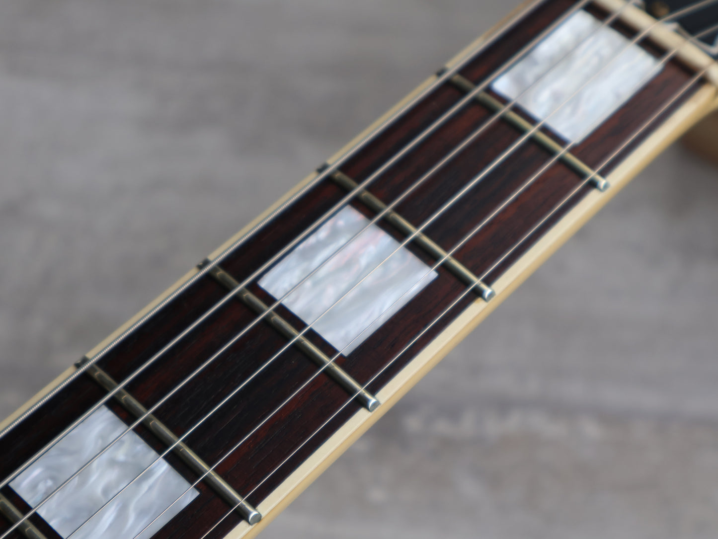 1988 Orville by Gibson Japan LPC Les Paul Custom (Alpine White)