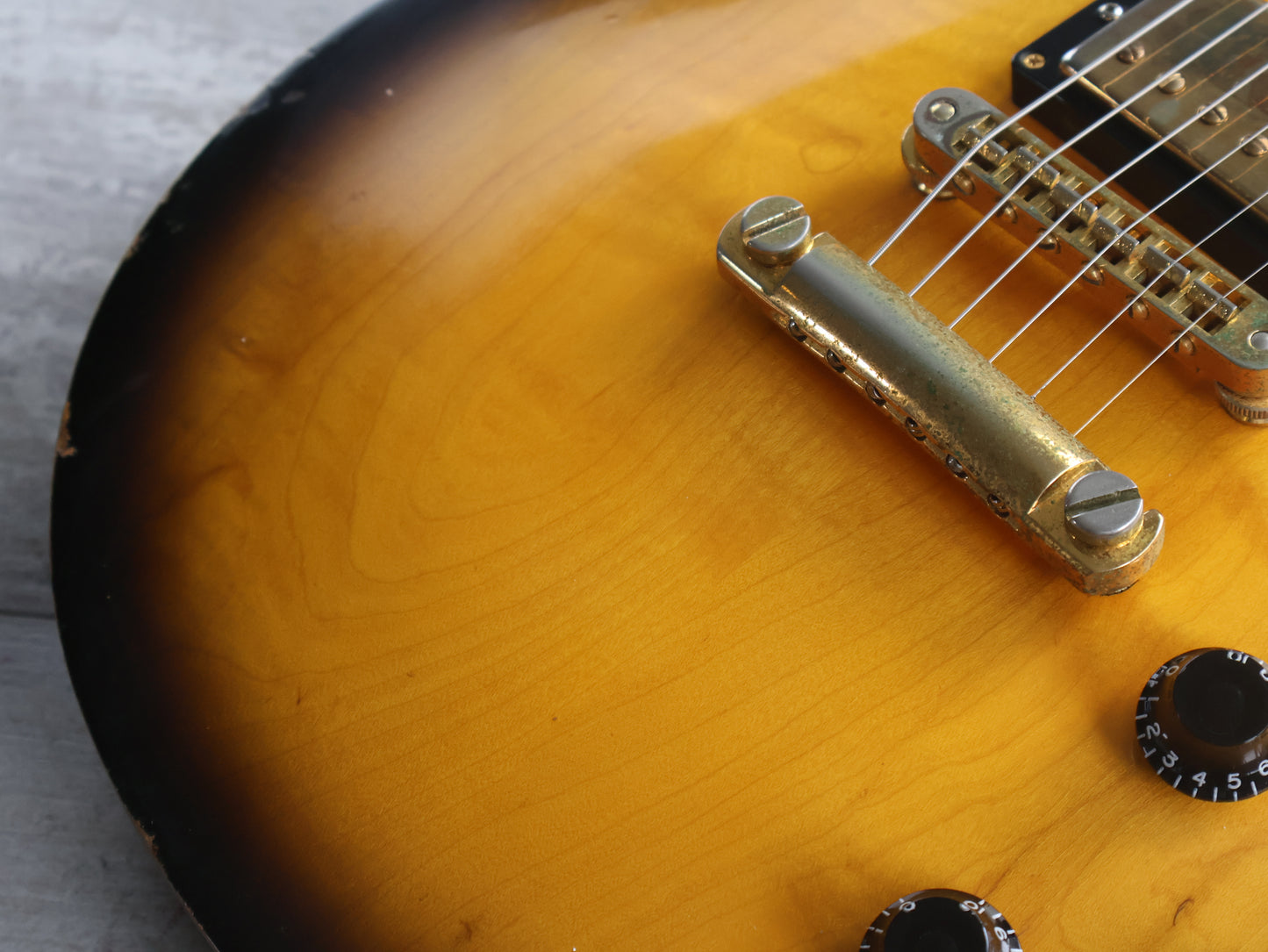 1995 Gibson USA Les Paul Studio (Brown Sunburst)