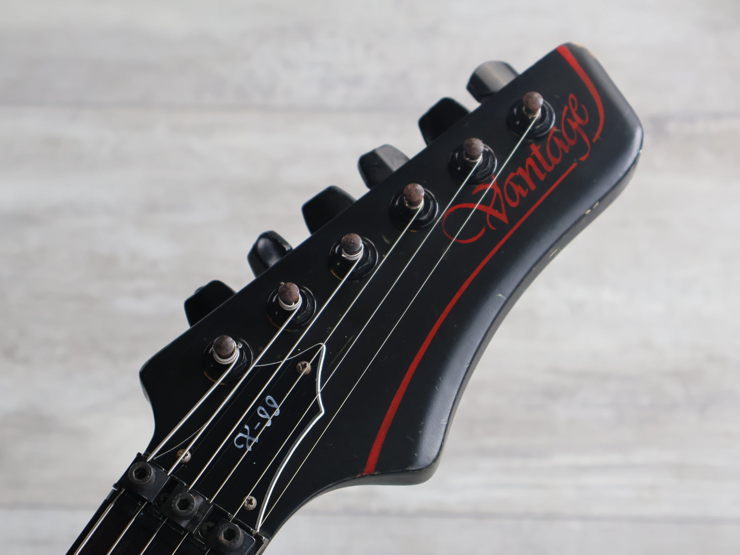 1984 Vantage Japan X-99 Neckthrough Double Cutaway (Black/Red)
