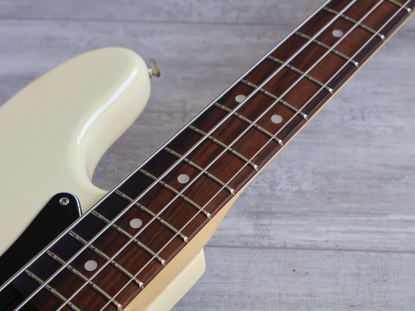 1980 Greco Japan "Spacy Sound" PB-500 Precision Bass (Vintage White)