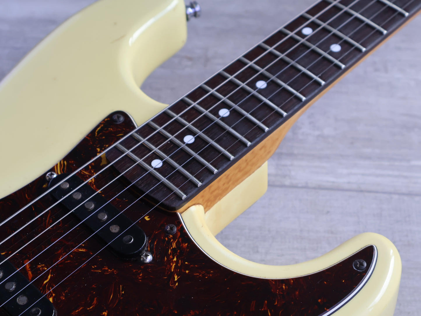 1993 Charvel Jackson Japan JEL Jake E Lee Signature Model (Vintage White)