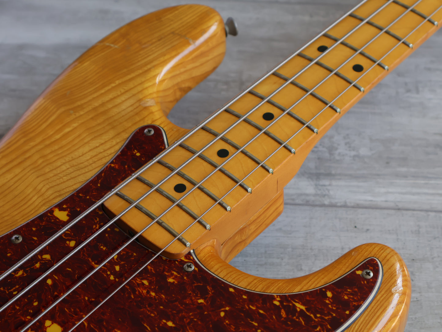 1977 Navigator (by ESP Japan) PB-70 Espionage Precision Bass (Natural)