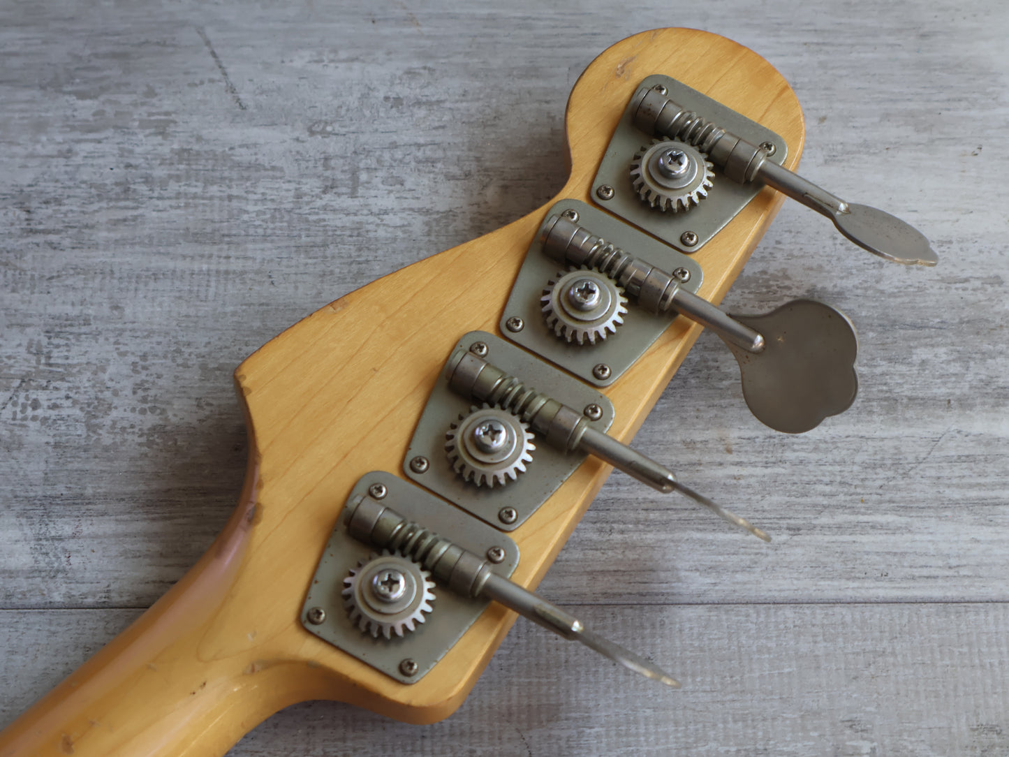 1977 Navigator (by ESP Japan) PB-70 Espionage Precision Bass (Natural)