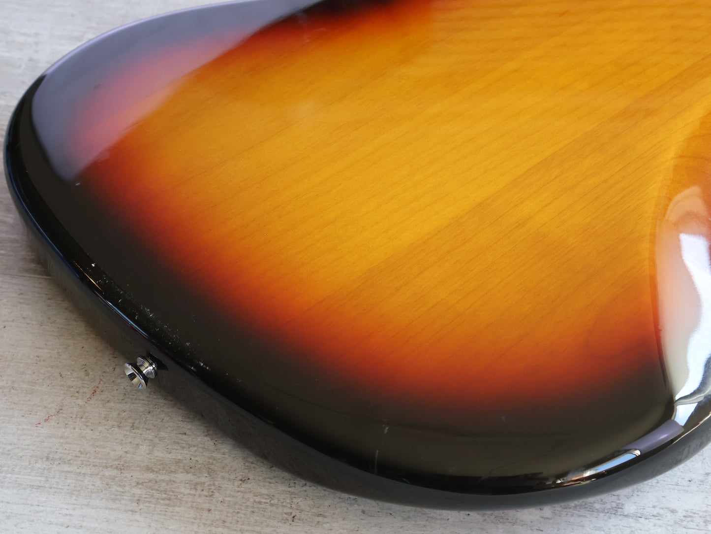 2007 Fender Japan JG66 '66 Reissue Kurt Cobain Jaguar (Sunburst)