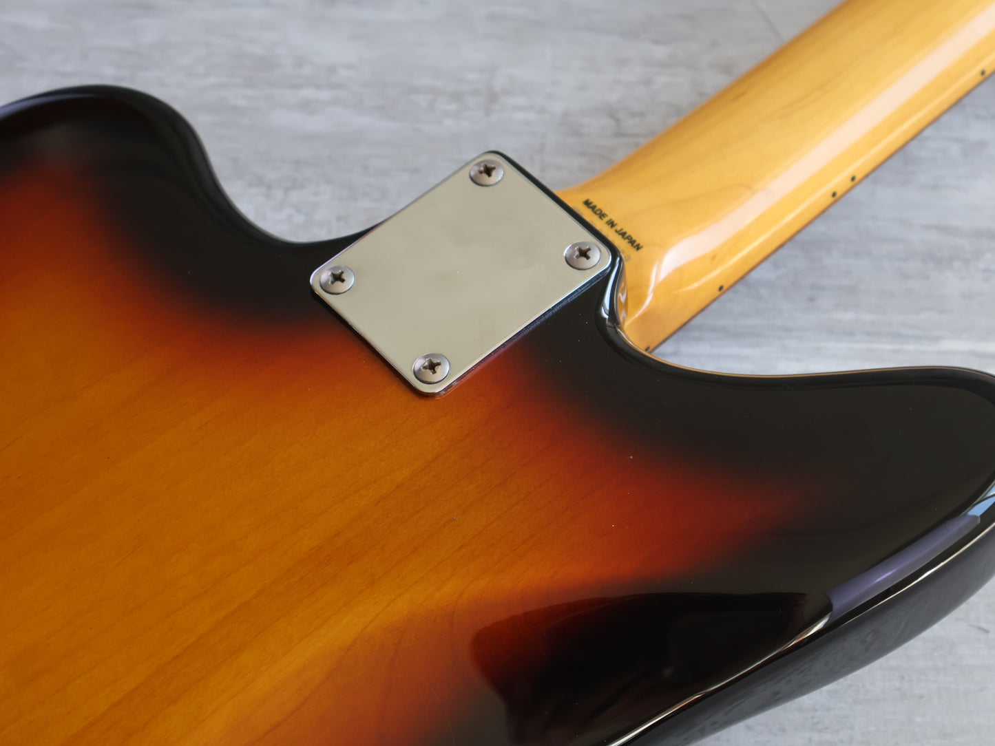 2007 Fender Japan JG66 '66 Reissue Kurt Cobain Jaguar (Sunburst)