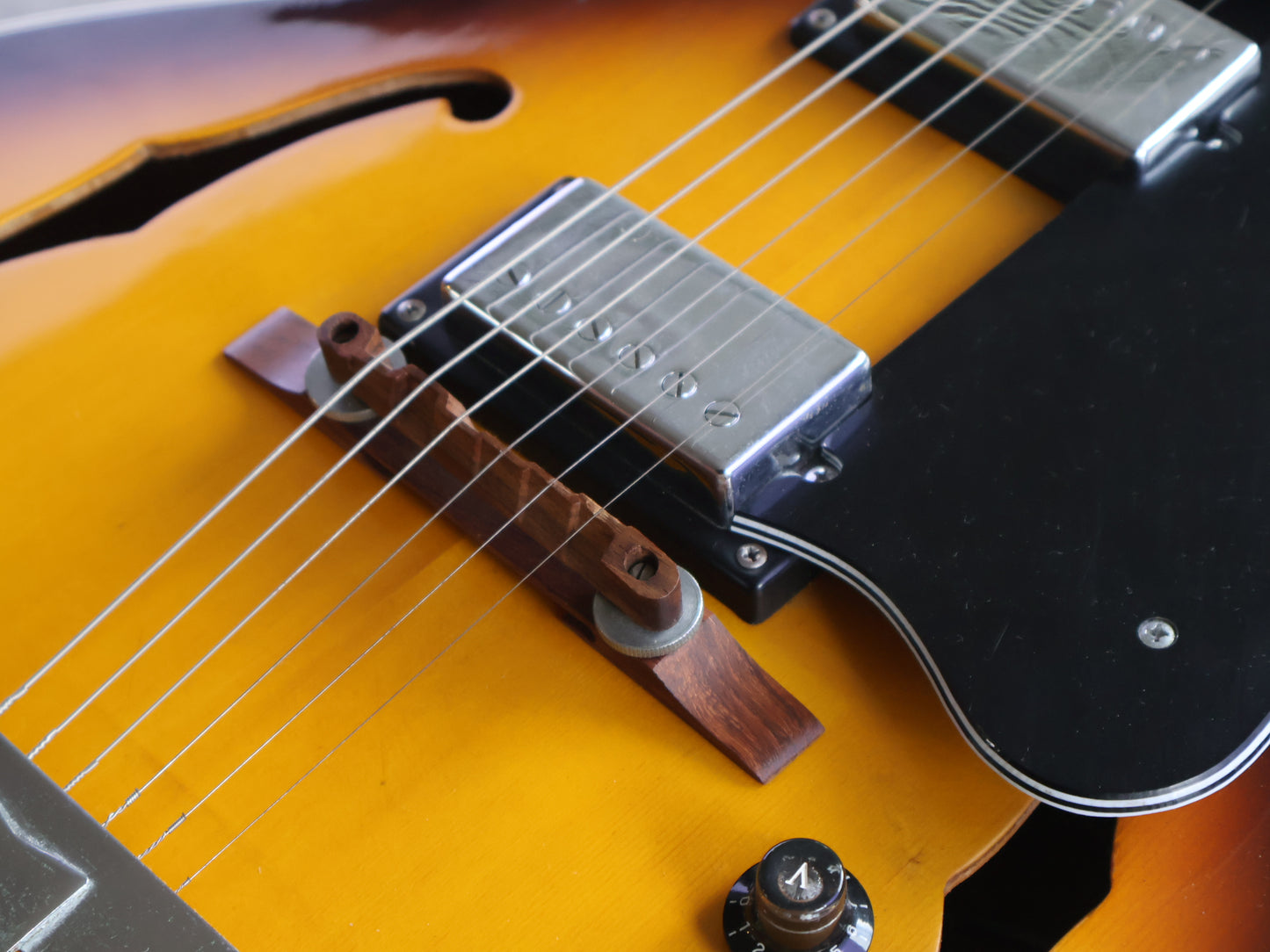 1973 Greco Japan S-50 ES-175 Hollowbody Jazzbox (Brown Sunburst)