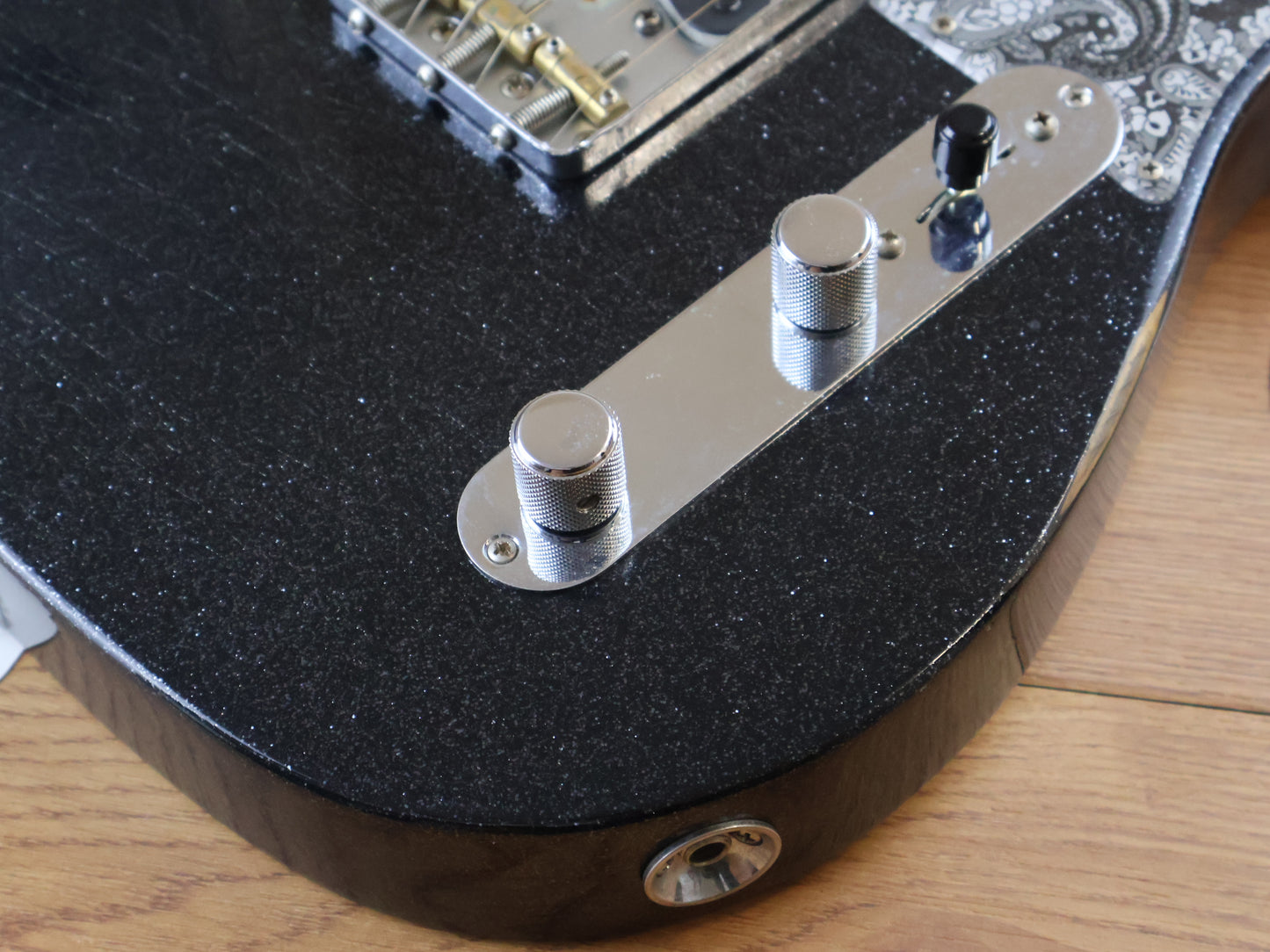 2020 Fender Brad Paisley Road Worn Telecaster (Black Sparkle/Maple Fingerboard)