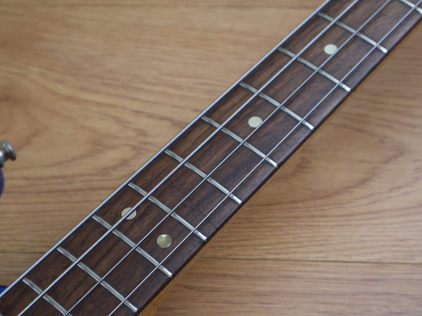 1971 Fender USA Musicmaster Bass (Refinished Metallic Blue)