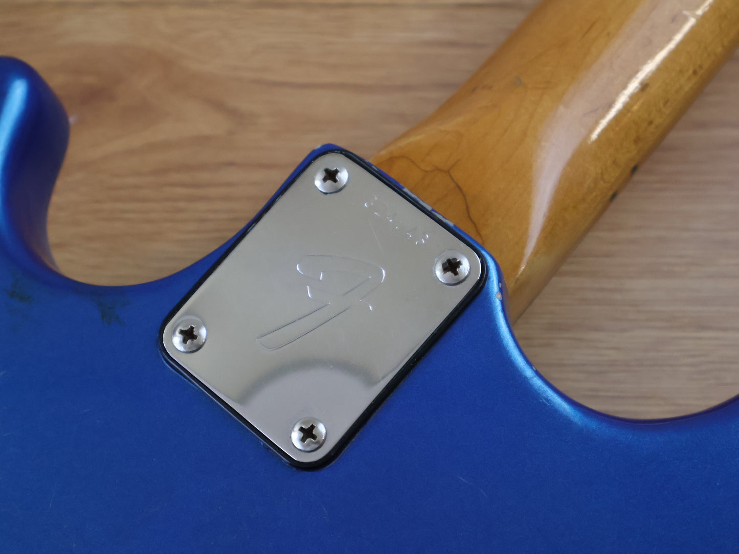 1971 Fender USA Musicmaster Bass (Refinished Metallic Blue)