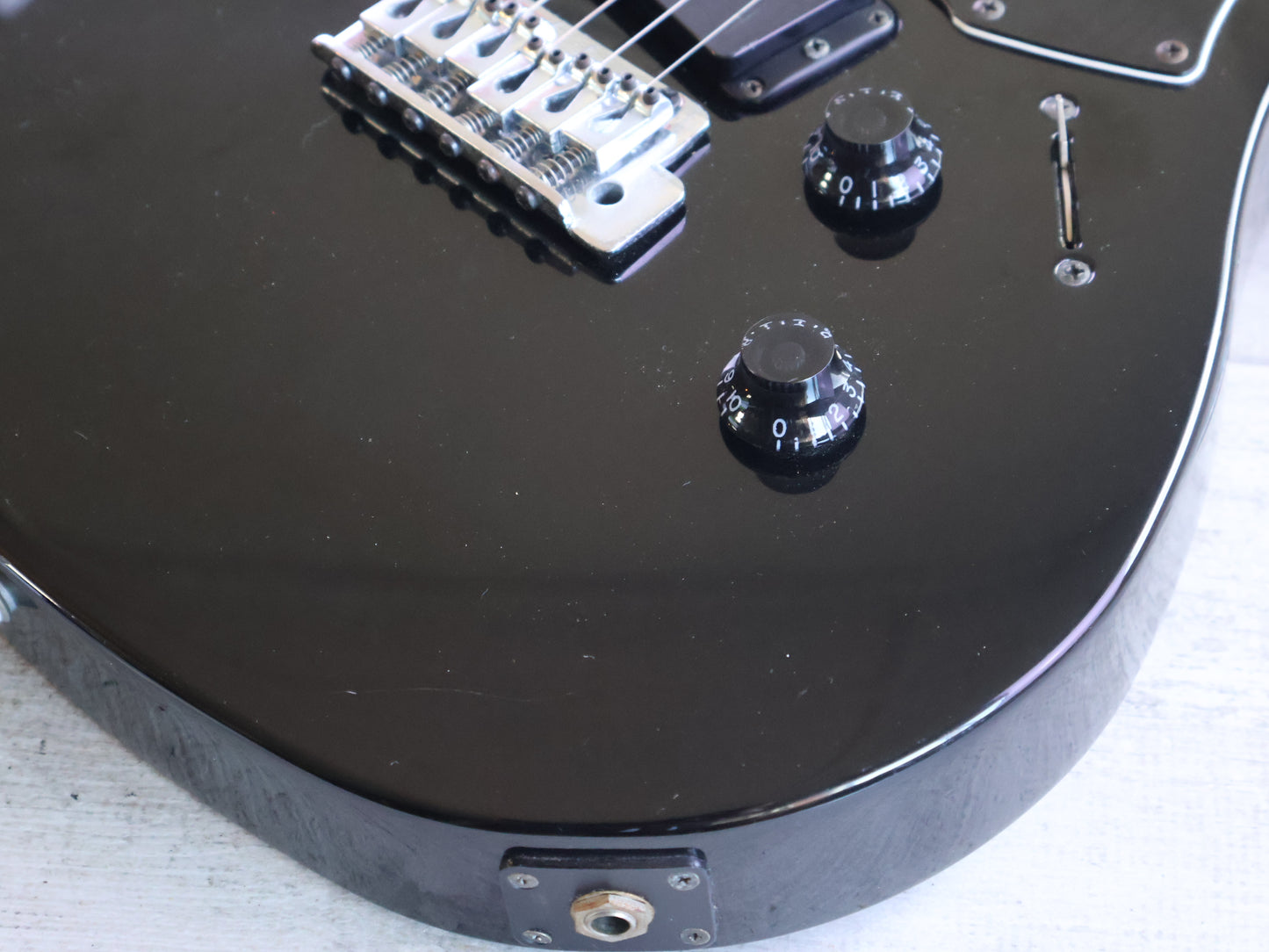 1990 Heartfield (by Fender Japan) RR-7 "Rock and Roll" (Black)