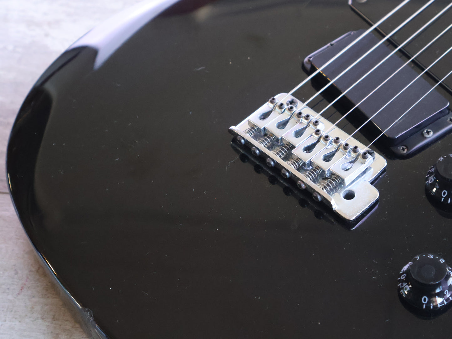 1990 Heartfield (by Fender Japan) RR-7 "Rock and Roll" (Black)