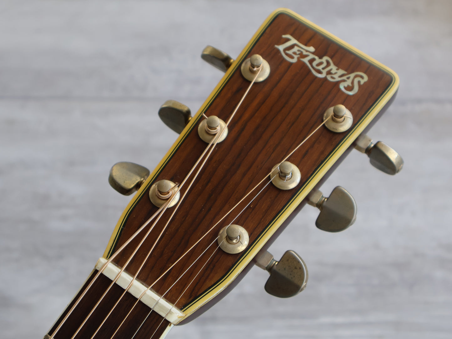 1970's Tetomas by Tahara Japanese Vintage Dreadnought Acoustic (Natural)