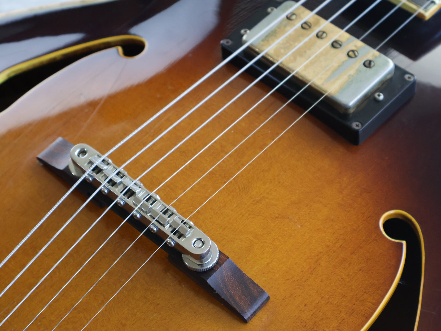 1983 Ibanez Japan JP20 Joe Pass Signature Hollowbody (Brown Sunburst)