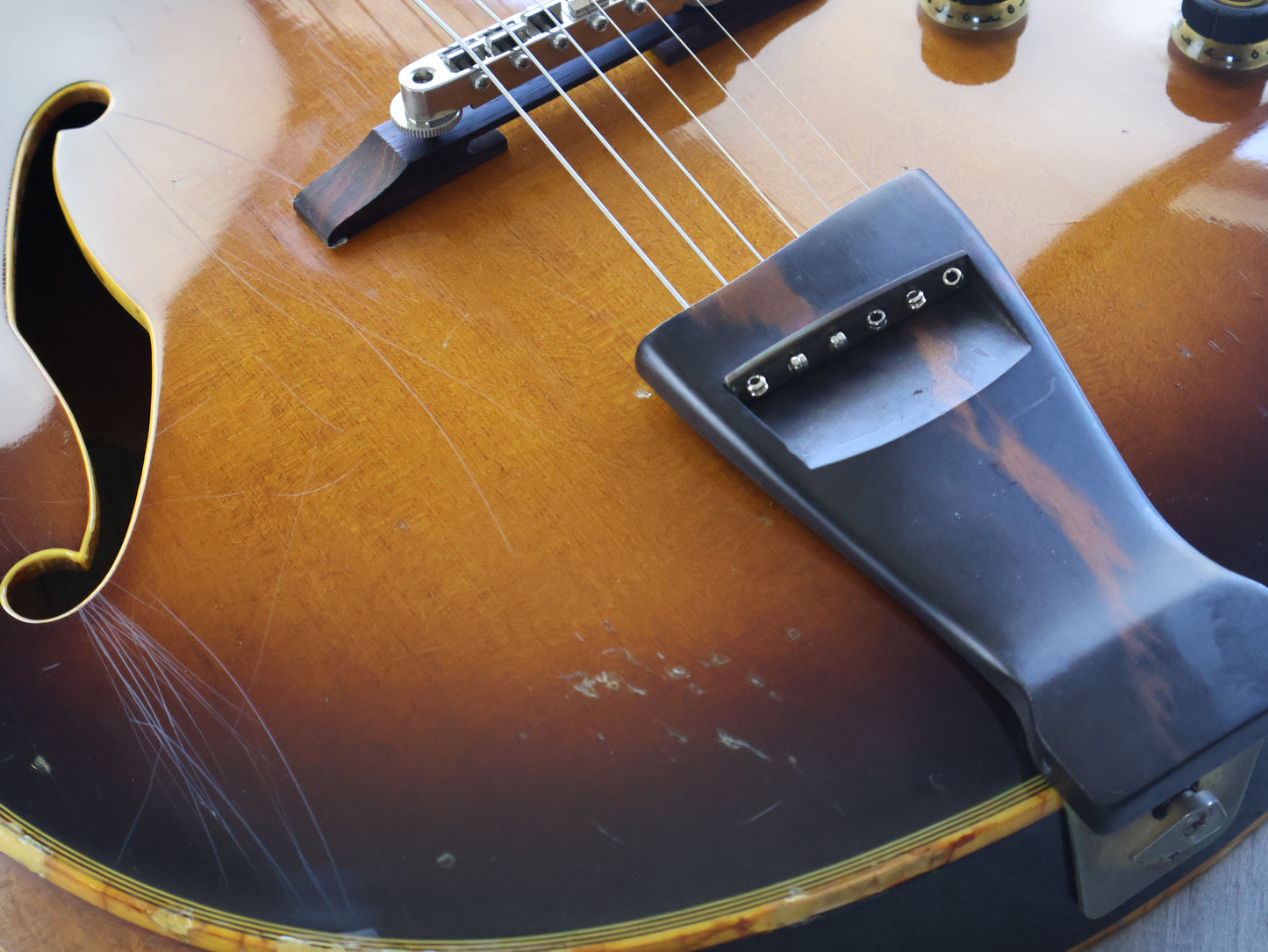 1983 Ibanez Japan JP20 Joe Pass Signature Hollowbody (Brown Sunburst)