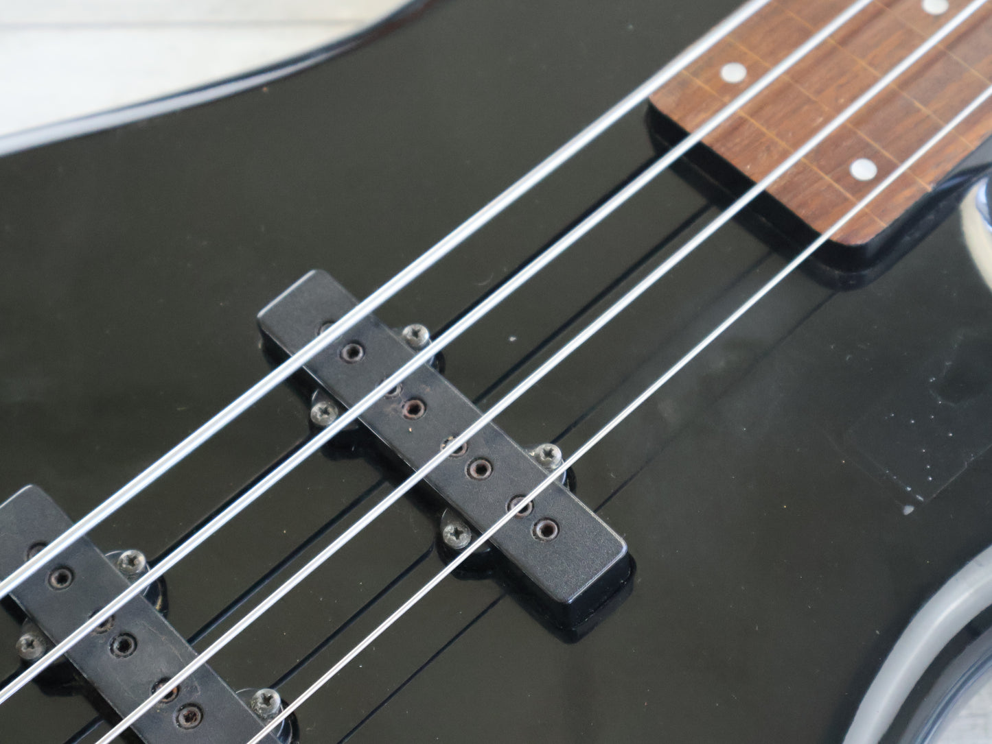 1992 Rockoon Japan (by Kawai) RB-51JJ FL Fretless Bass (Black)