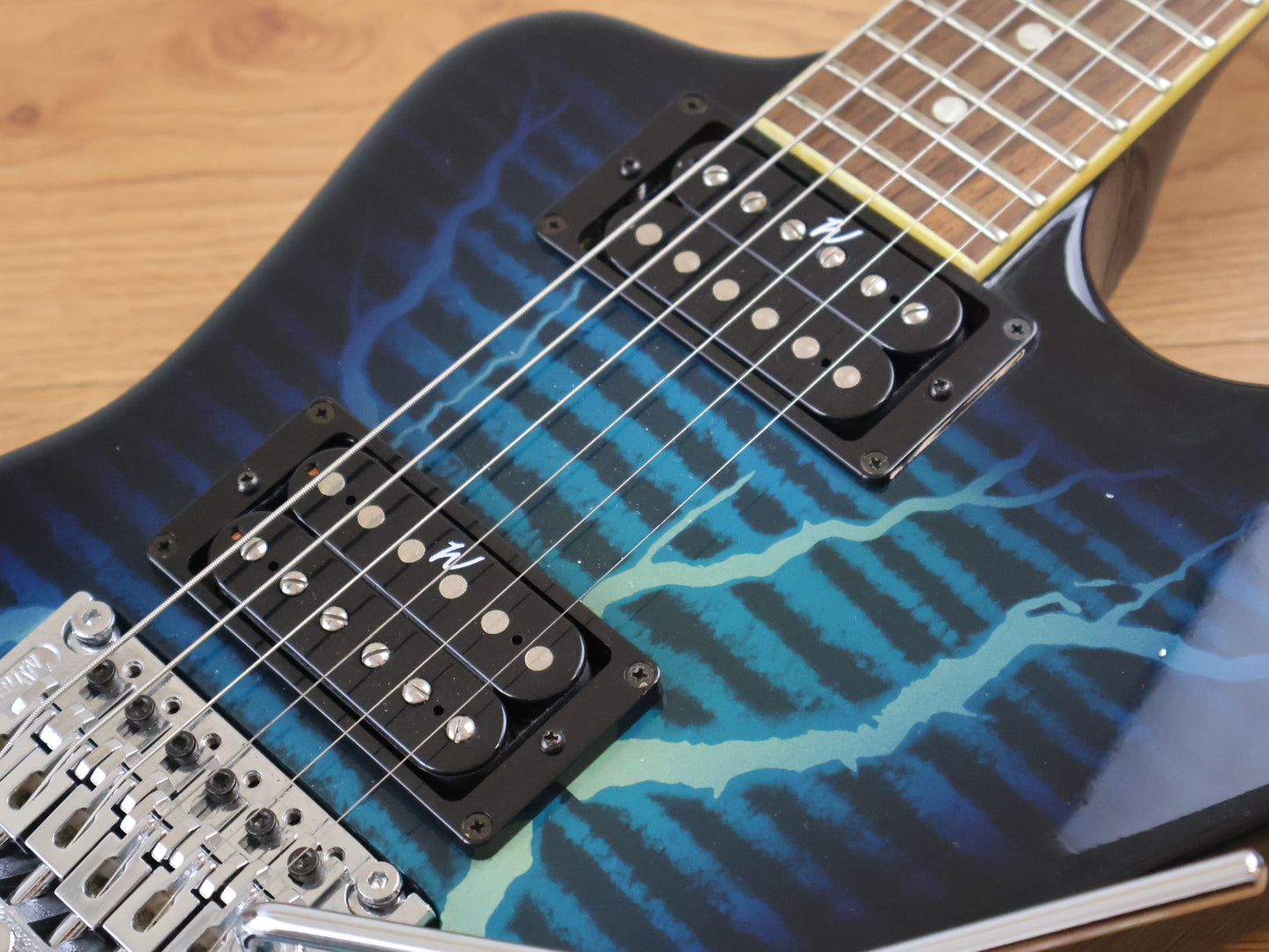 2003 Washburn Dimebag Dime 333 (DIME333DB) Signature Model (Dimebolt)