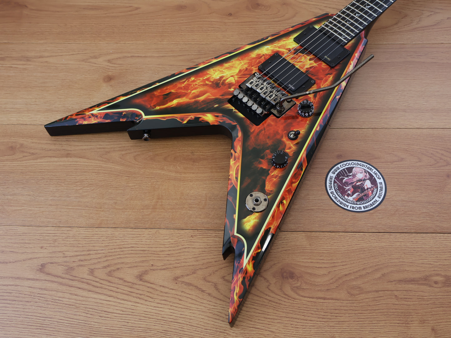 2007 Dean Korea Dimebag Model Razorback V (Explosion)