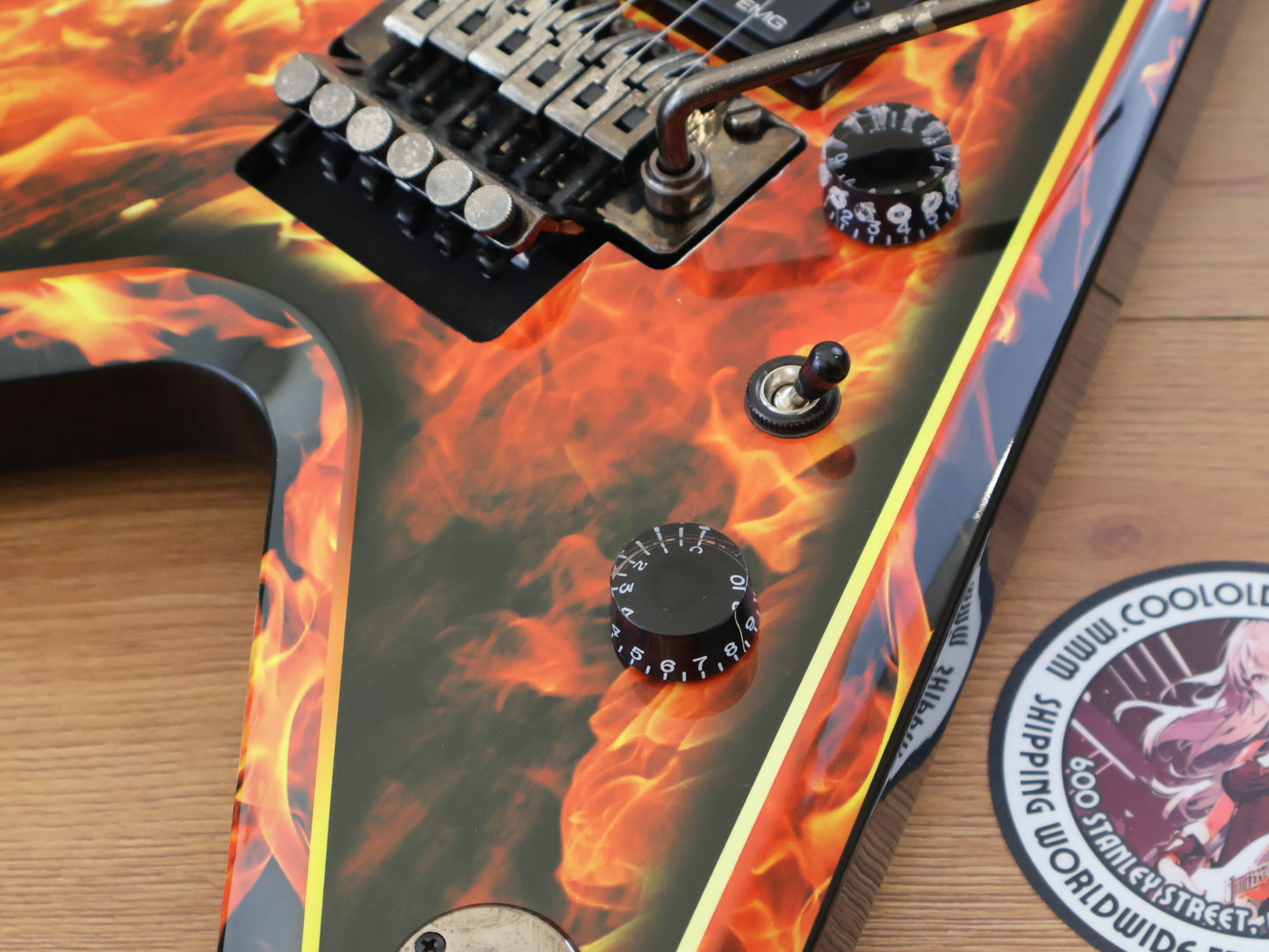 2007 Dean Korea Dimebag Model Razorback V (Explosion)