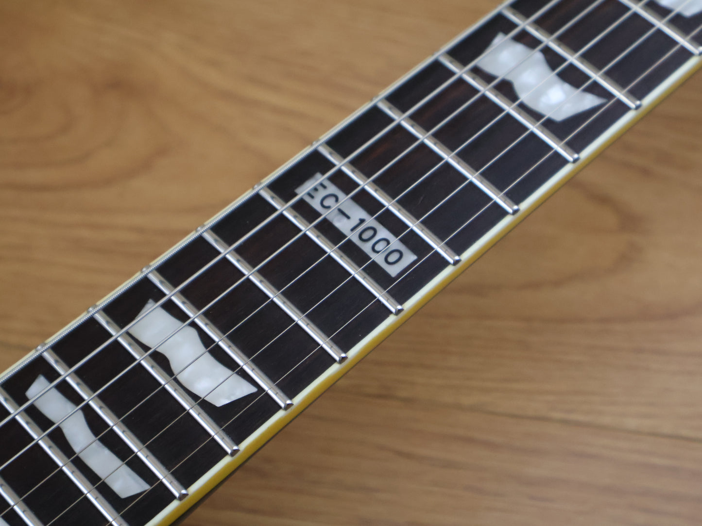 2016 LTD Korea (by ESP) EC-1000 Deluxe Eclipse w/Evertune & Stainless Steel Frets (Black)