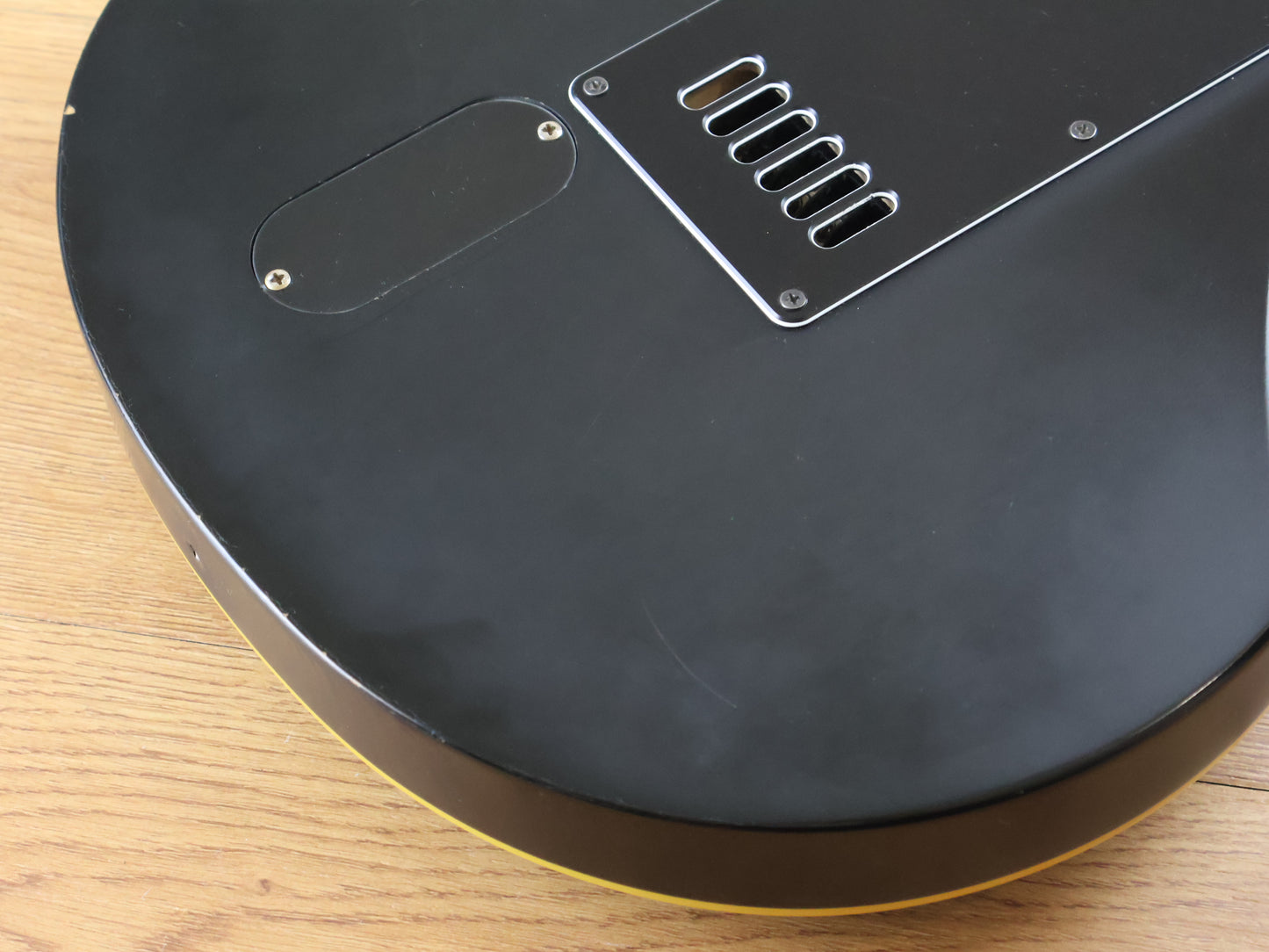 2016 LTD Korea (by ESP) EC-1000 Deluxe Eclipse w/Evertune & Stainless Steel Frets (Black)