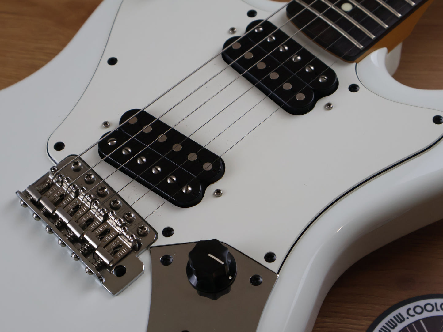 2021 Fender Paranormal Series Super-Sonic Offset (Olympic White)