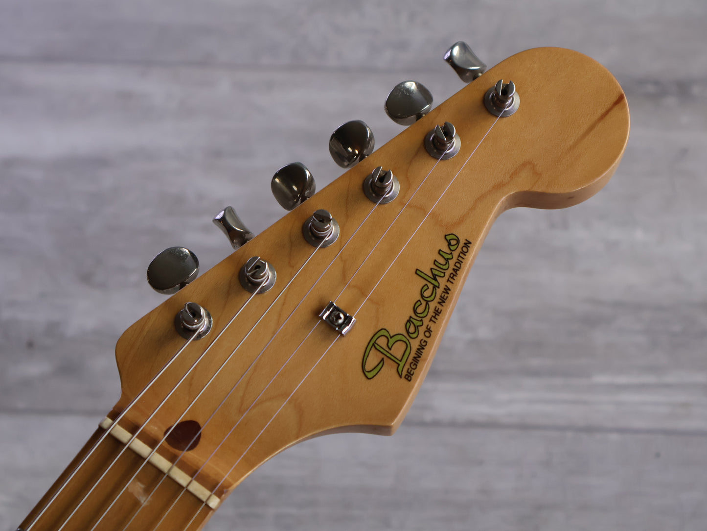 2002 Bacchus (by Headway Japan) BST-54V '54 Reissue S-Style (Vintage White)