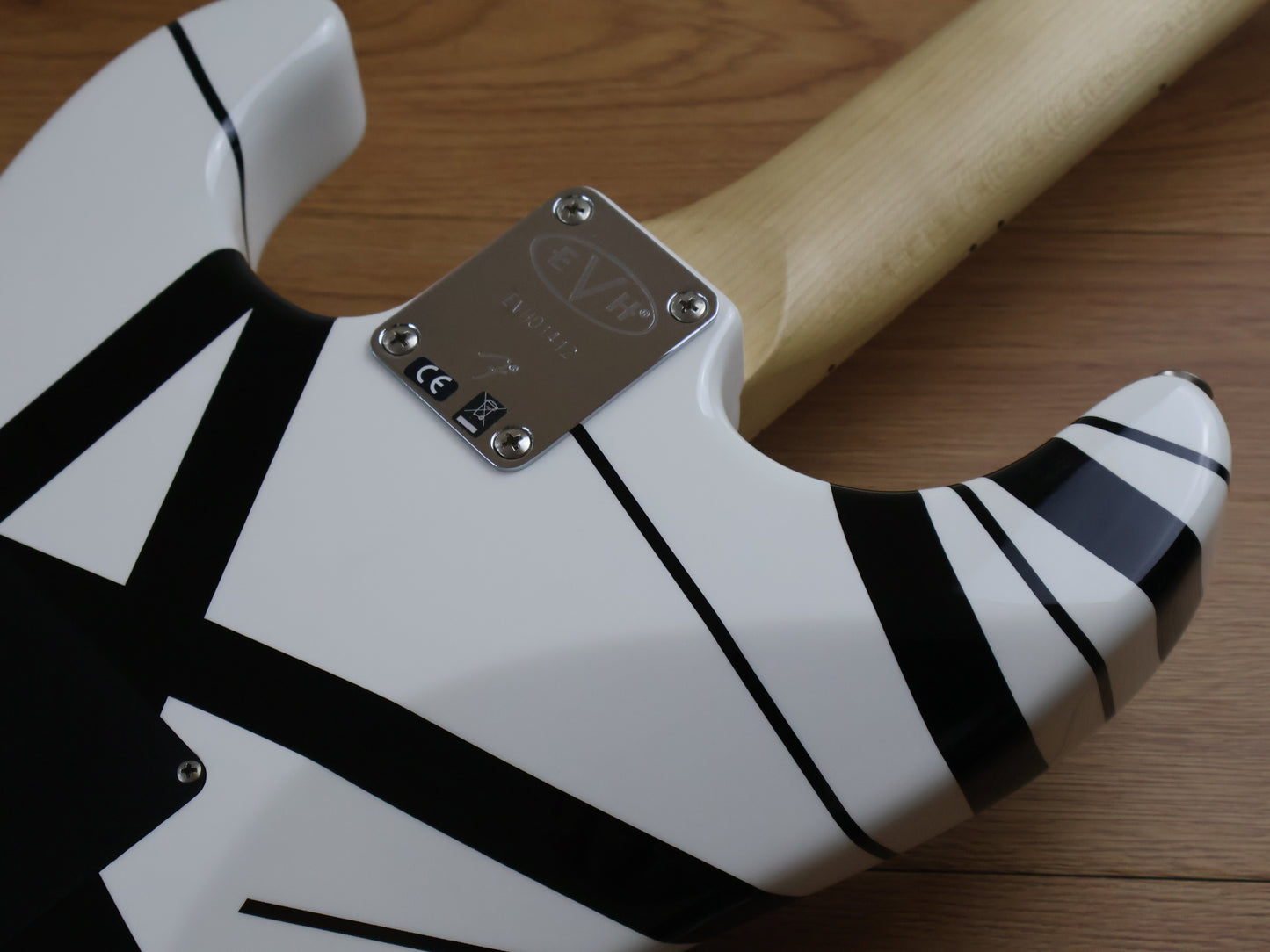 EVH Striped Series Van Halen Signature Stratocaster (Black and White)