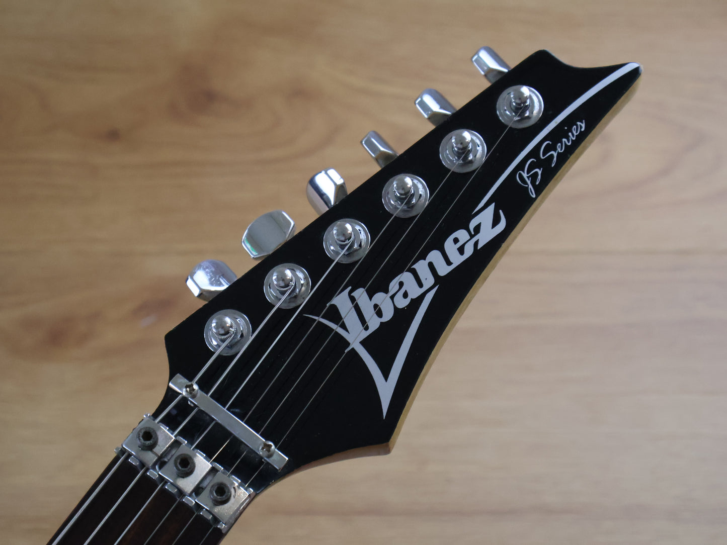 2003 Ibanez JS100 Joe Satriani Signature w/EMG's (Black)
