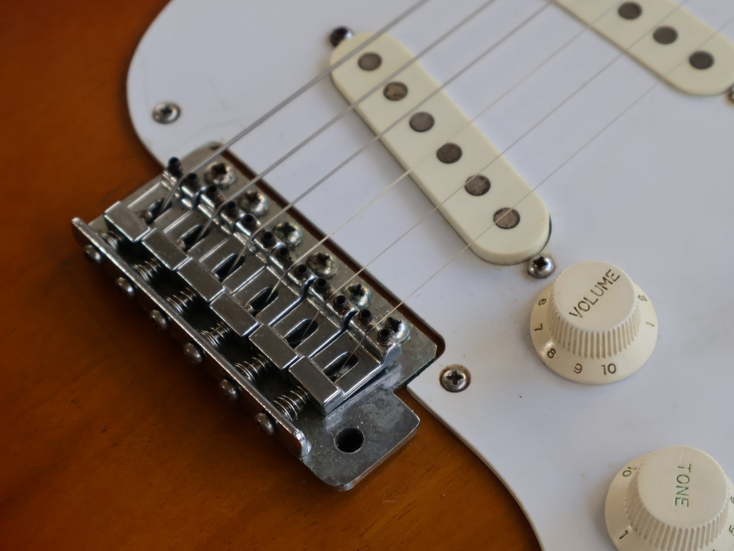 1976 Fernandes Burny Olds FST-85YS 50's Reissue Stratocaster (Sunburst)