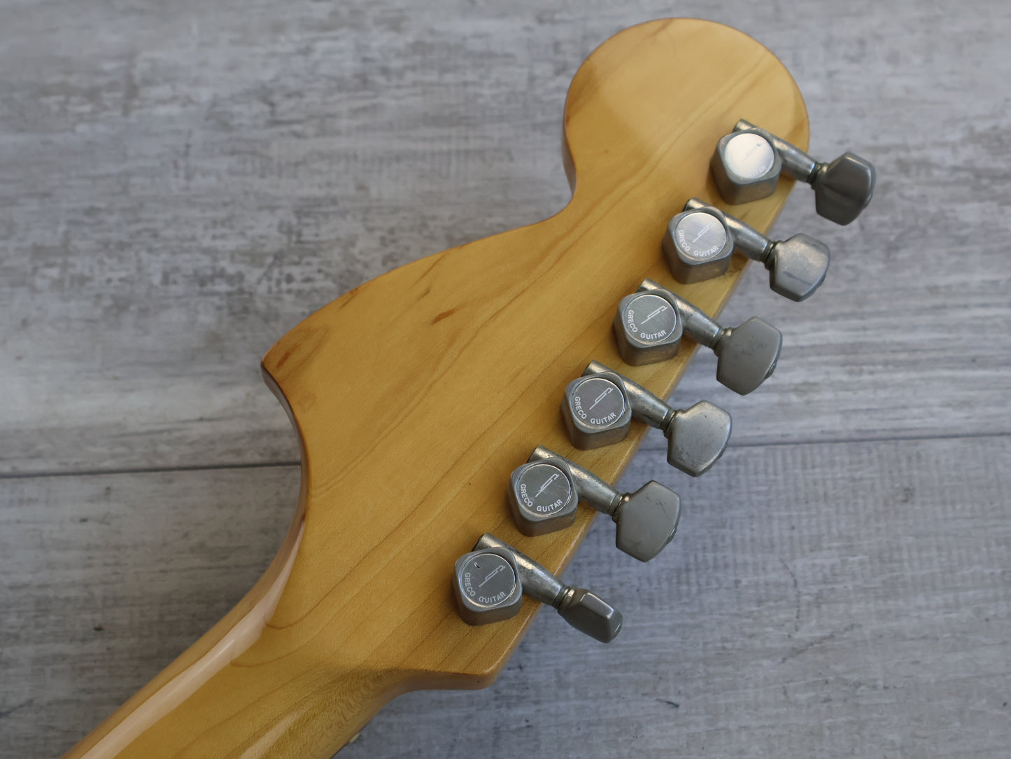1977 Greco Japan SE-600 Sparkle Sounds Stratocaster (Sunburst)