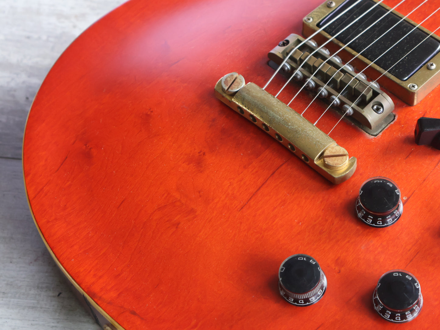 1977 Greco Japan EG-700 Les Paul Standard (Modified)