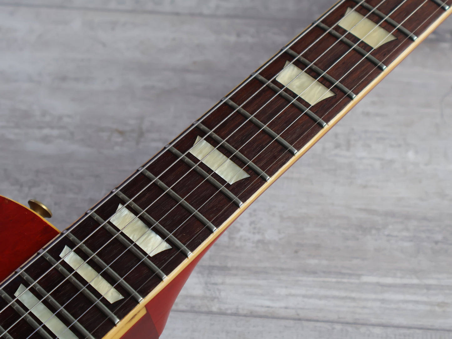 1977 Greco Japan EG-700 Les Paul Standard (Modified)