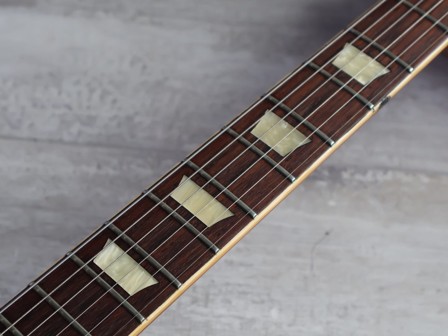 1977 Greco Japan EG-700 Les Paul Standard (Modified)